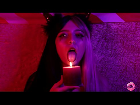 ❤️ Blowjob angerddol o Sexy Succubus gyda Chyflawniad Genau Rhyw super ar porn % cy.cassino-vulkan646.ru%